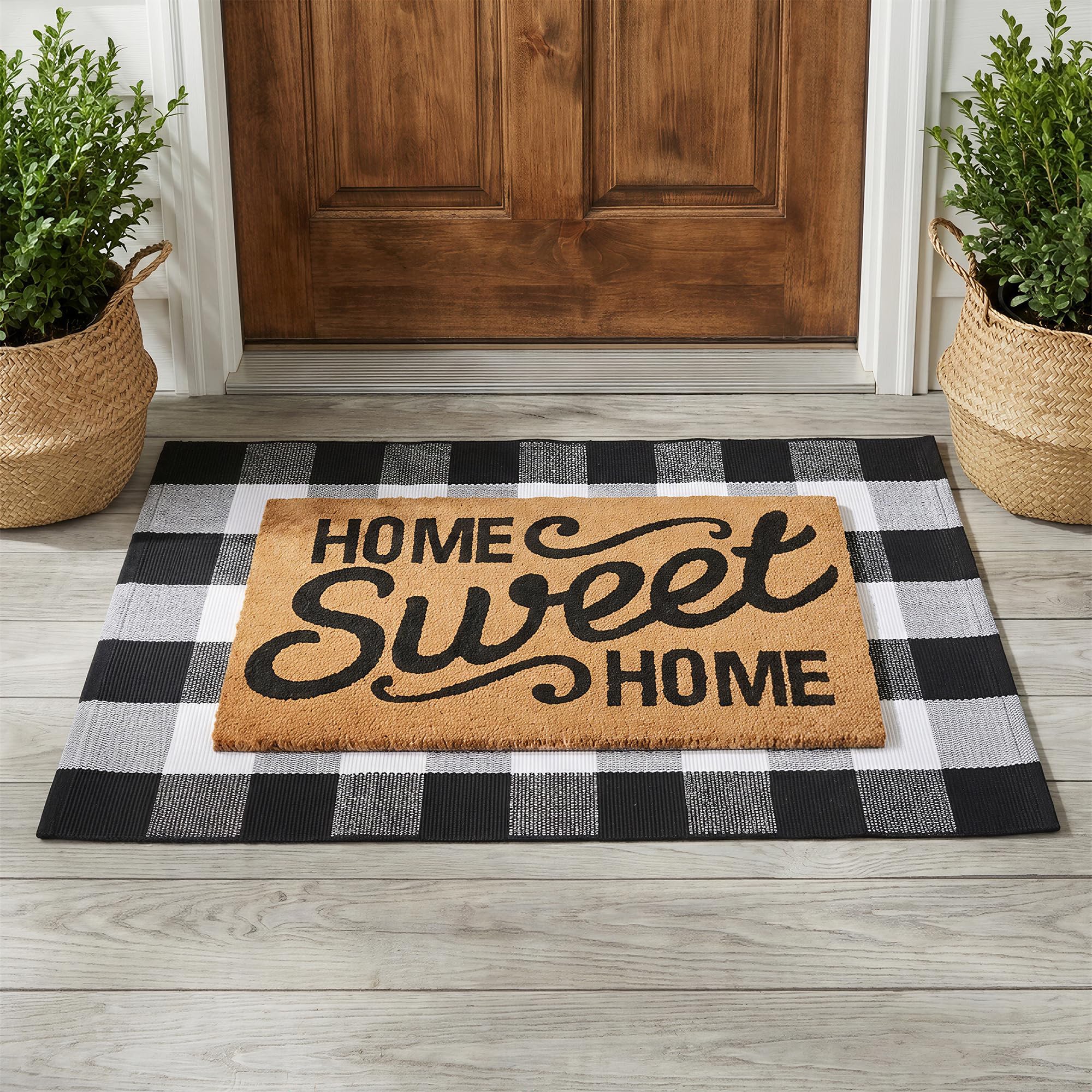 Welcome Home in Style: Rustic Doormat Sets That Frame Your Farmhouse Entryway
